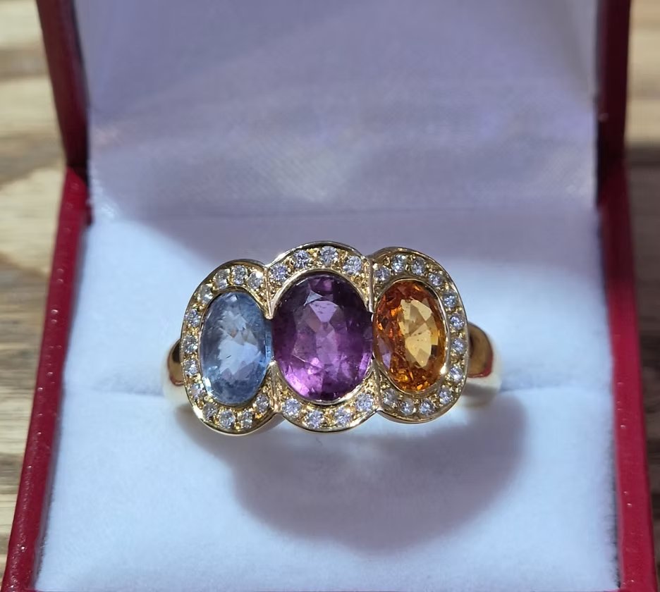 Bague trois saphirs