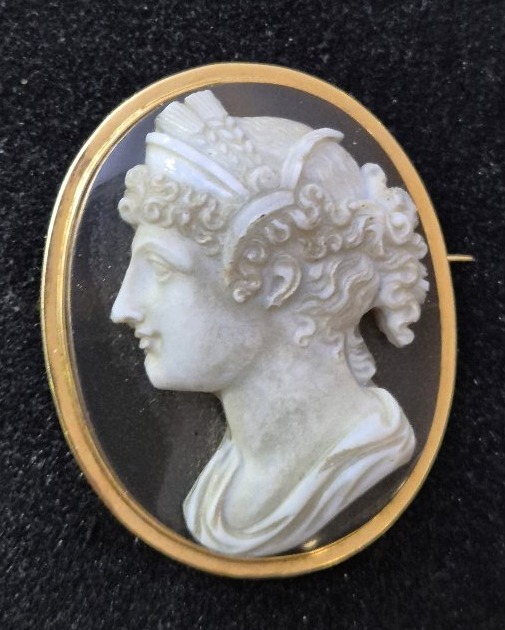 Late 19th-century Agathe Cameo Brooch -photo-2