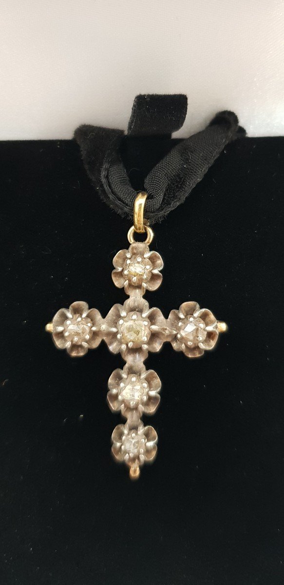 Croix Provençale XIX Eme Siècle, Or 750 Millièmes, Argent Et Diamants Taille Rose. -photo-3
