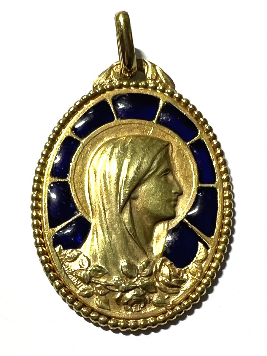 Médaille Vierge Sur Un Décor Floral En Or Jaune 750 Millièmes (18k)art Nouveau -photo-2