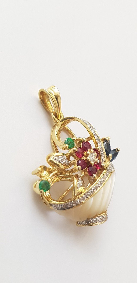Mother-of-pearl And Stones 750 Gold Basket Pendant-photo-2