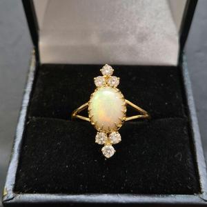 Elegant 20s Opal Diamond Ring