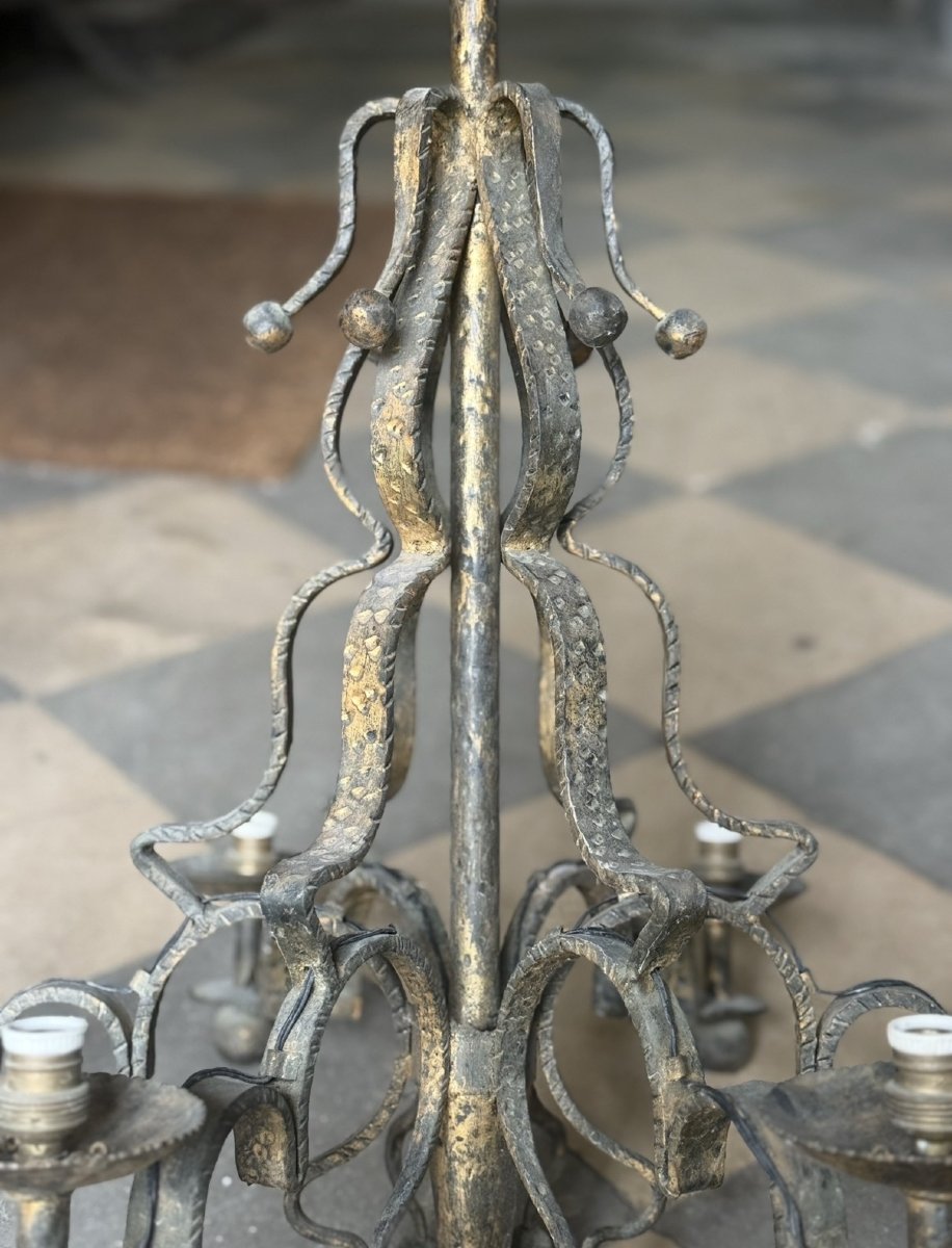 Lustre en fer forgé et doré-photo-2