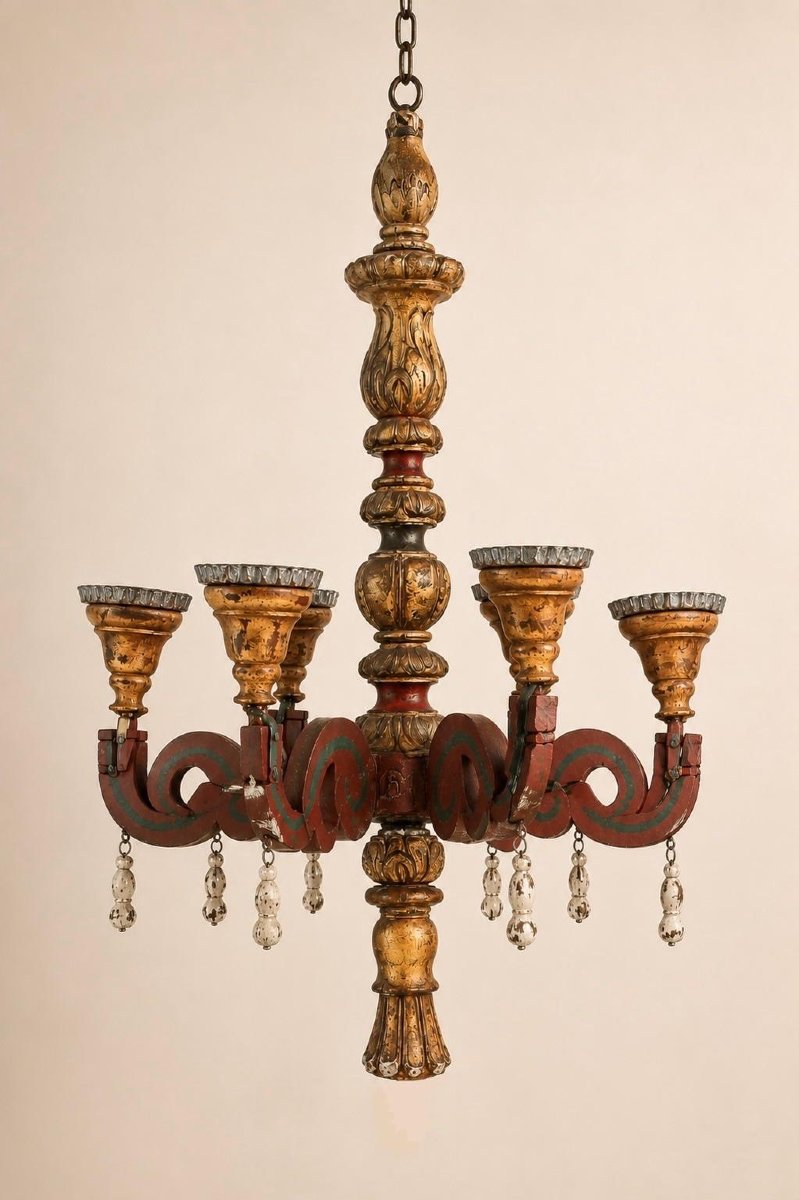 Lustre italien en bois d'oré