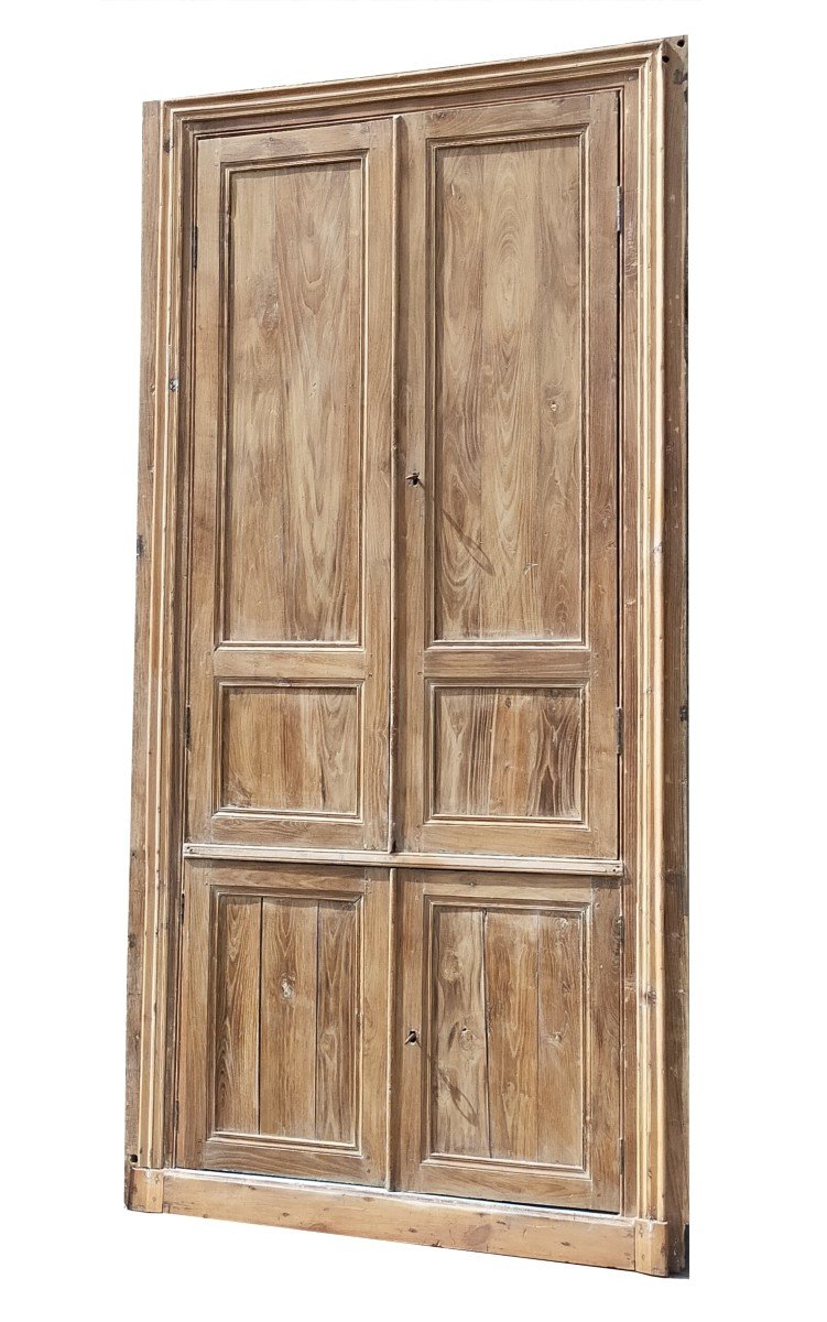 An Antique Double Cupboard Door In Noble Wood With Their Facade Woodwork Frame-photo-3