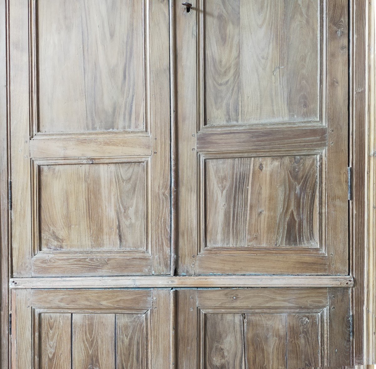 An Antique Double Cupboard Door In Noble Wood With Their Facade Woodwork Frame-photo-3