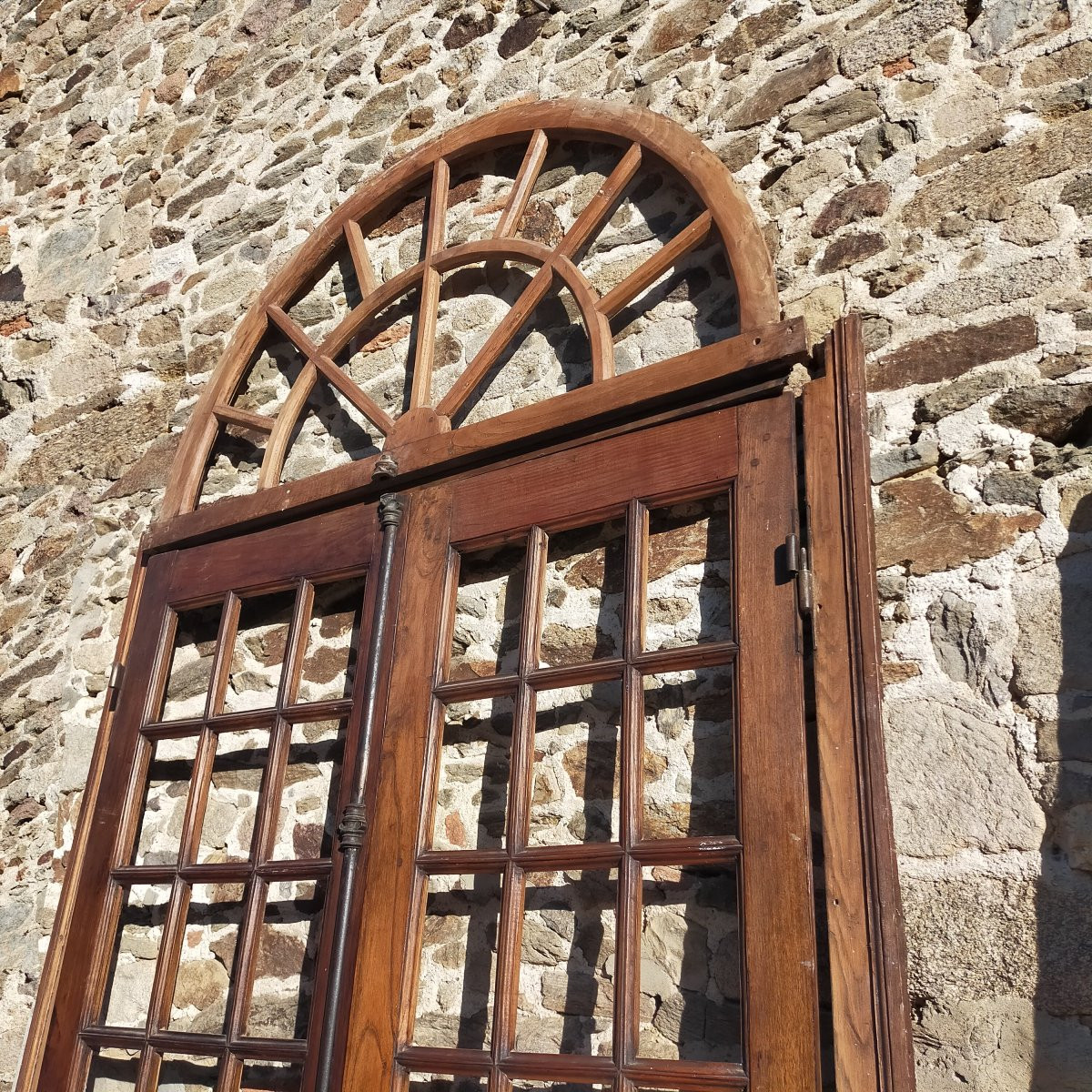 Double porte vitrée ancienne en chêne Orangerie avec son imposte cintrée-photo-2