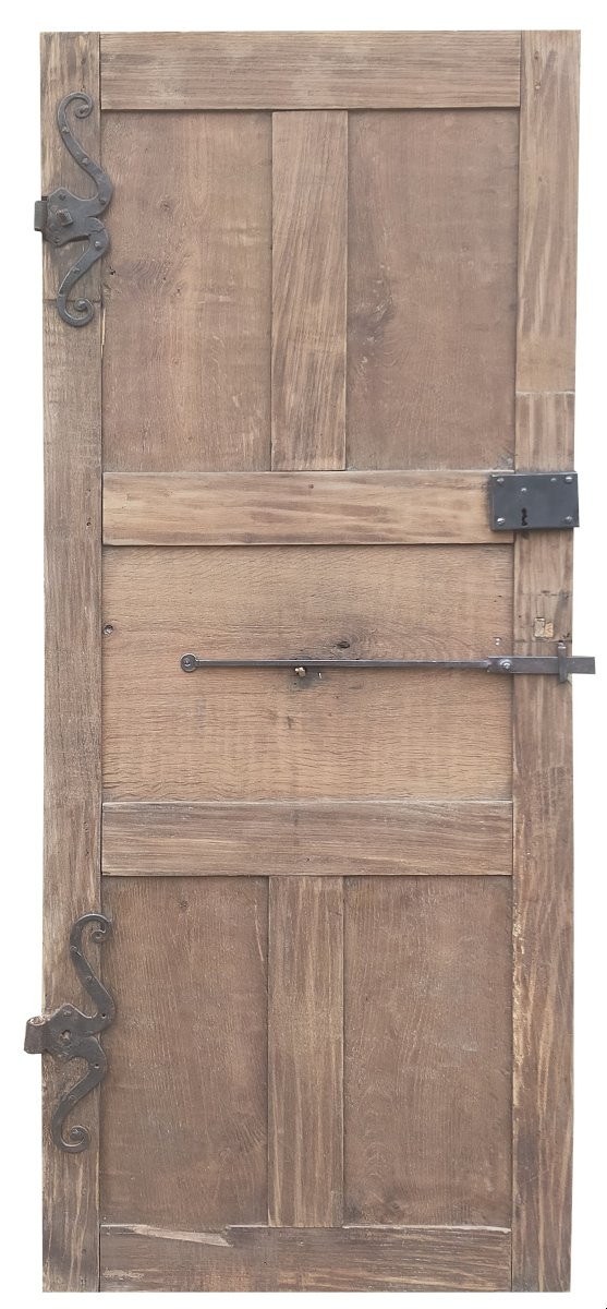 Antique Oak Door From The 18th Century And Its Woodwork And Ironwork-photo-2