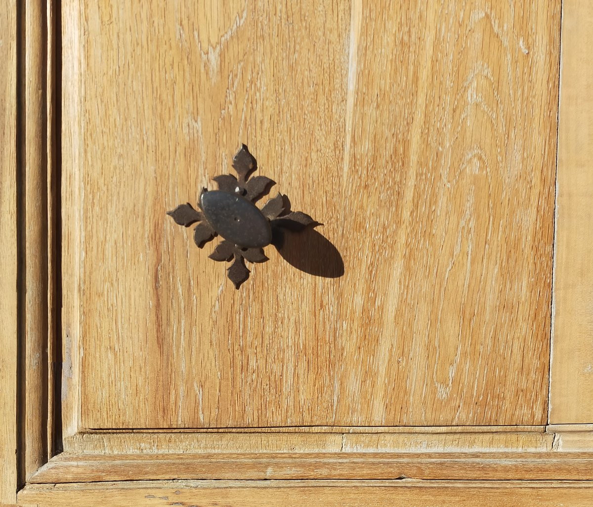 Porte de communication ancienne XVIIIème en chêne et ses ferronneries-photo-1