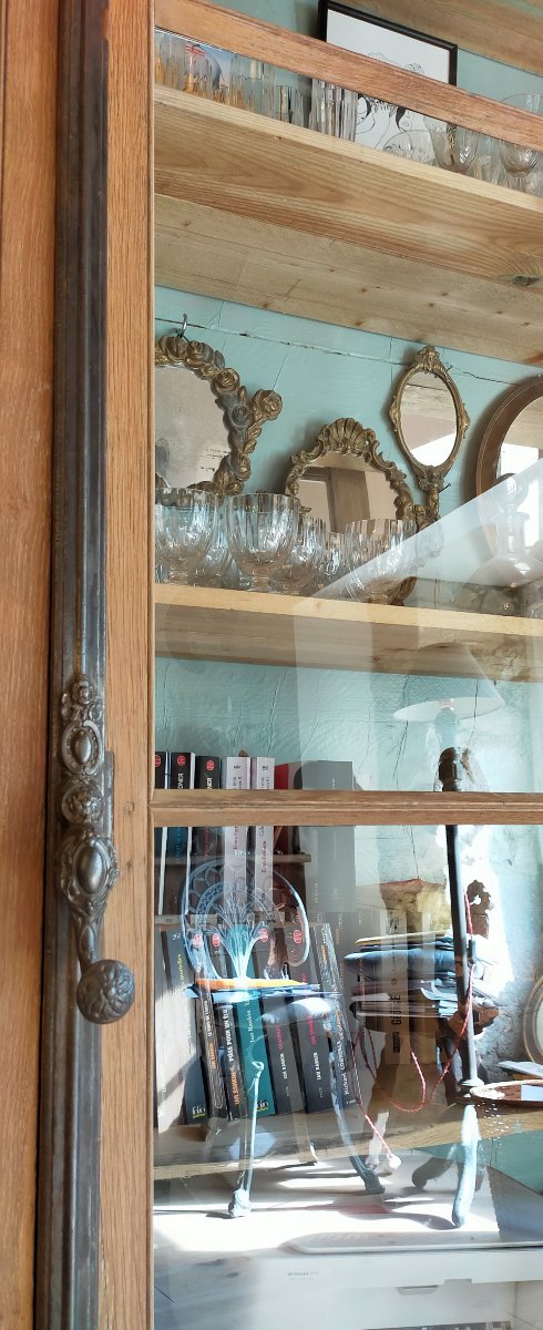Large Antique 19th-century Castle Window With Handle For Display Case, Bookcase, Or Cabinet Door-photo-3