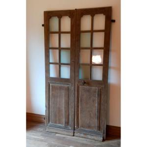 Antique Double Glazed Door From The 18th Century, Made Of Oak With Its Original Ironwork 1/4