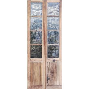 Double porte vitrée ancienne d'époque XVIIIème en chêne avec ses ferronneries d'origine 2/4