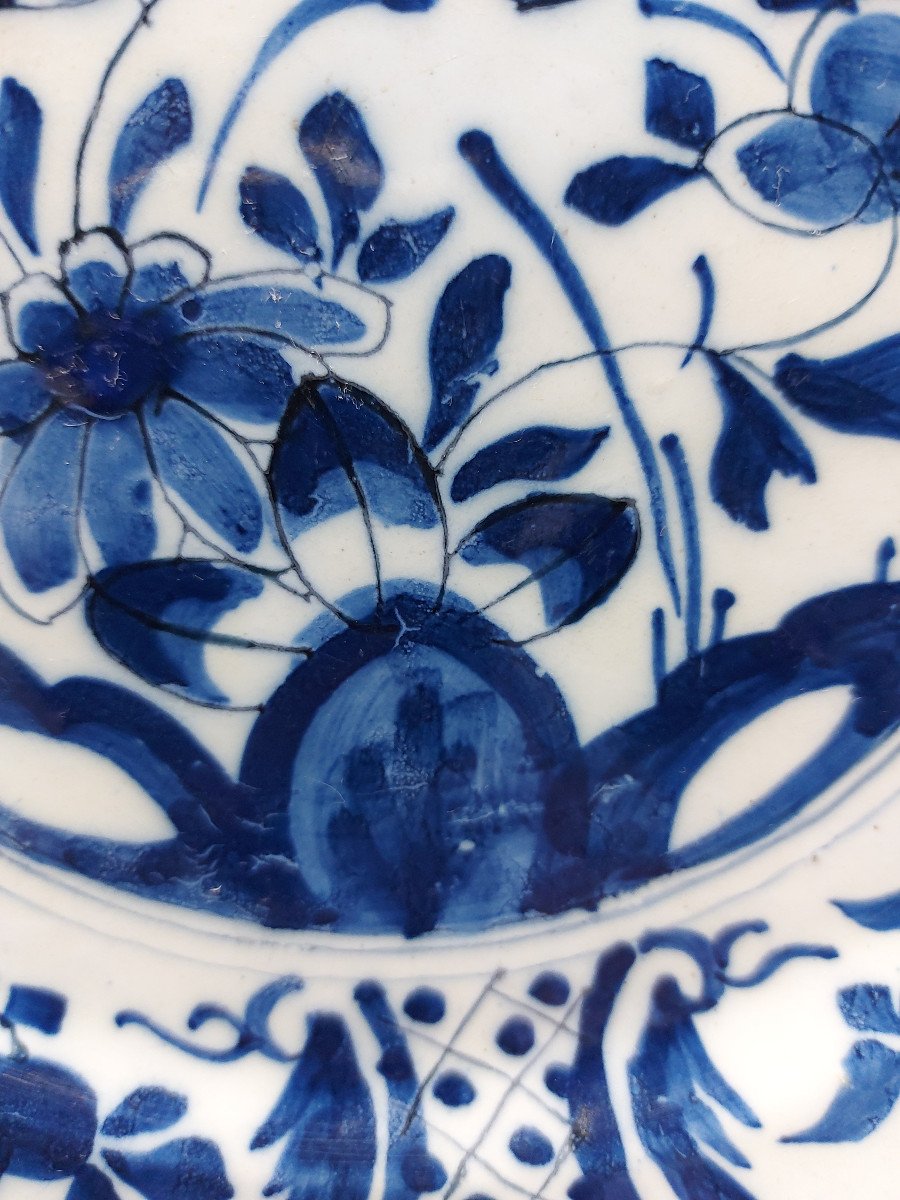 Delft: Pair Of Plates-photo-1