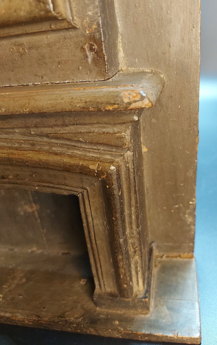 18th Century Wooden Model Representing A Fireplace-photo-4