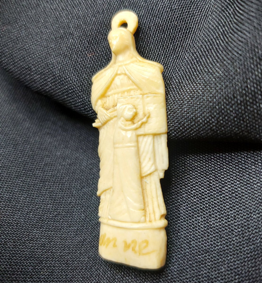 Bone Pendant: Education Of The Virgin Mary-photo-2