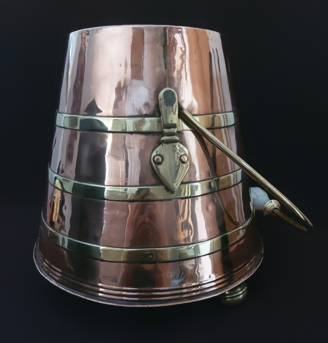 Luxurious English Bucket-photo-4