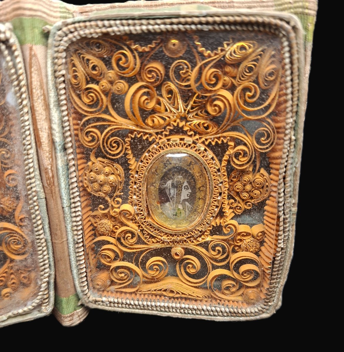 Double paperolles - reliquaire de voyage-photo-1
