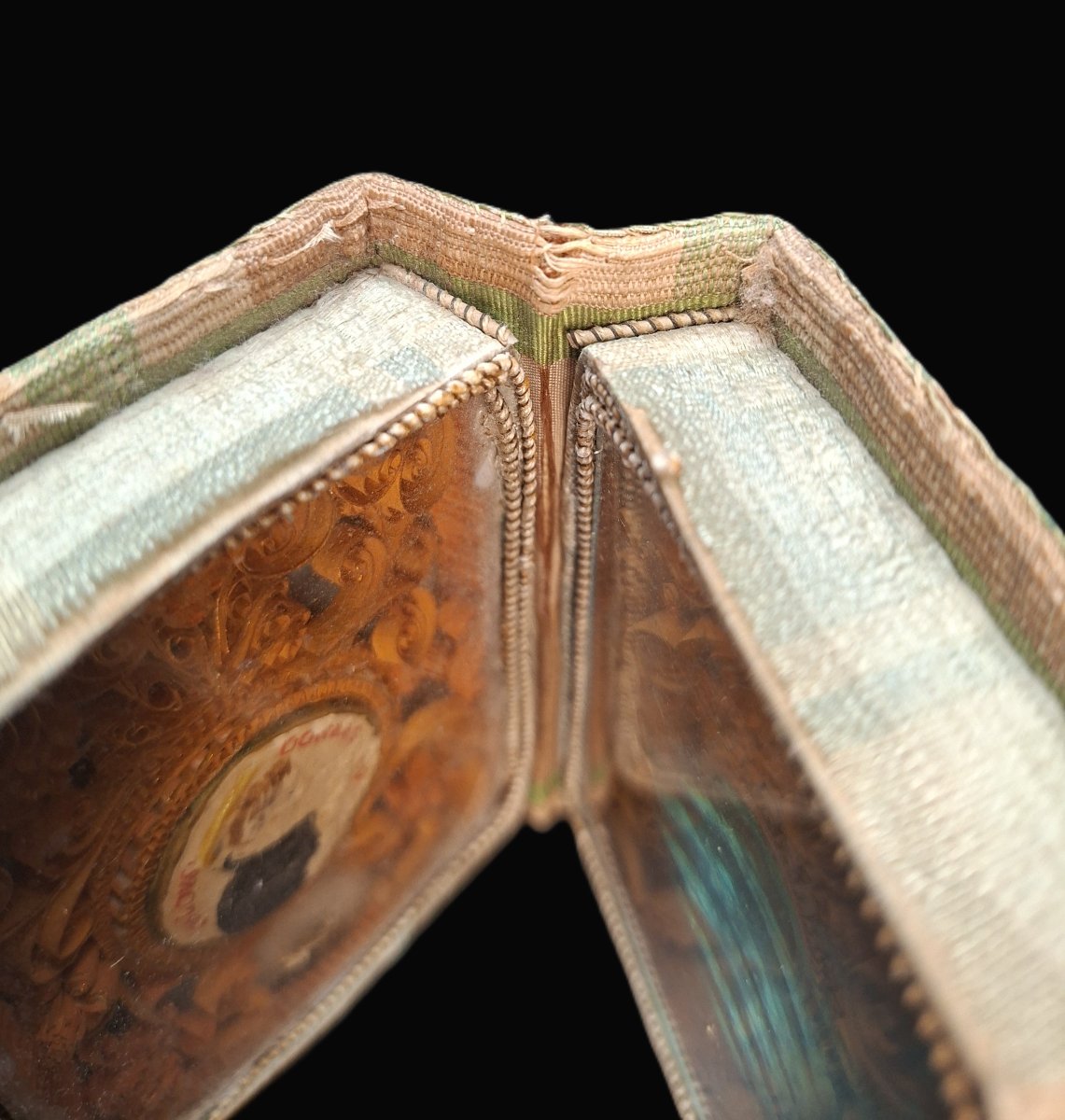 Double paperolles - reliquaire de voyage-photo-5