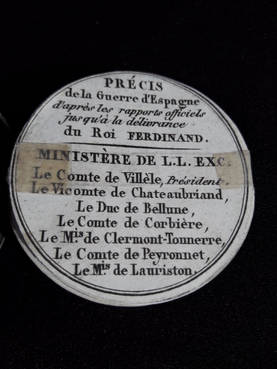 Brass Box Medal Historical Subject: Louis Antoine d'Artois-photo-2