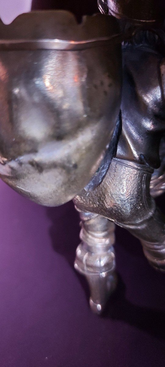 Joyeuses Pâques : Bronze, Le Petit Ramasseur d'œufs-photo-4