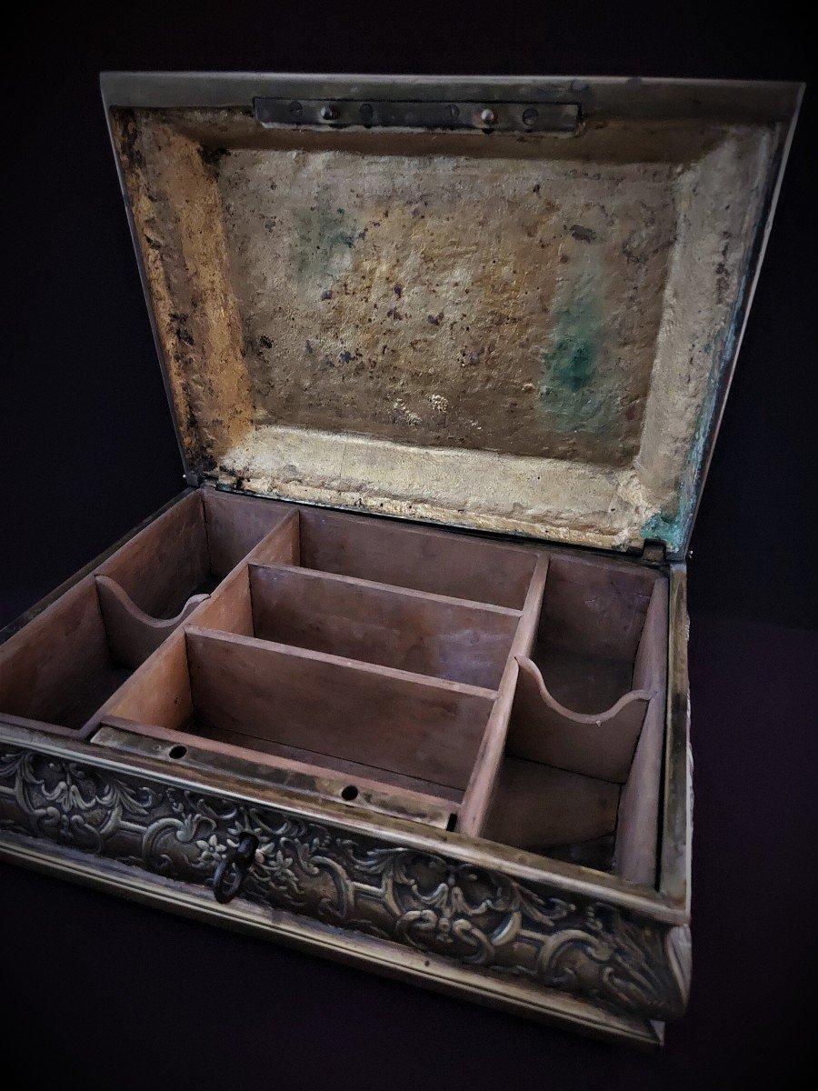 19th Century Bronze Box-photo-3