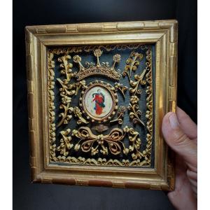 Paperolles And Relic Of Saint Anthony