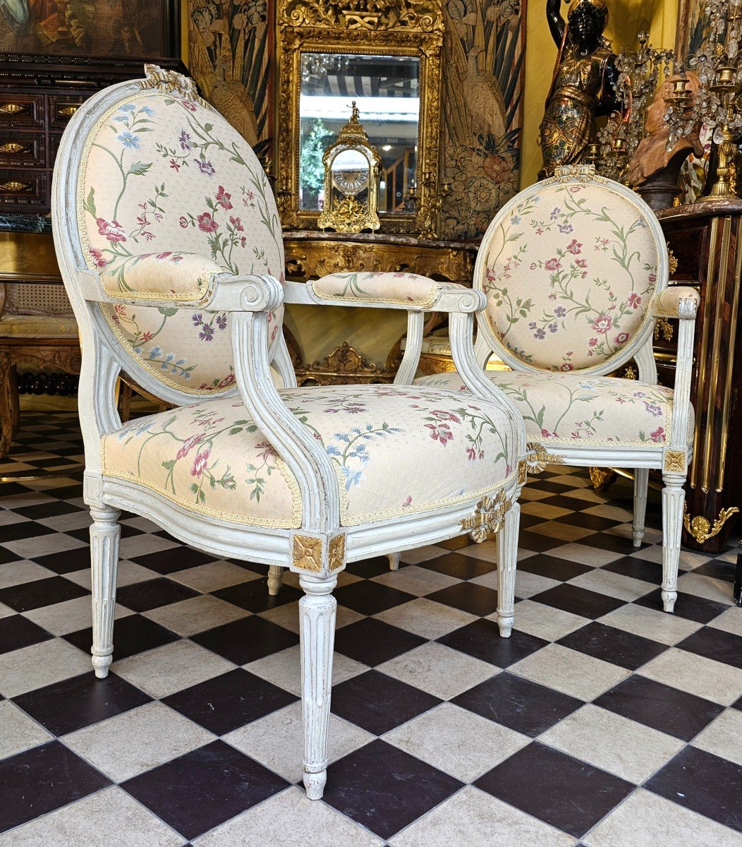 Paire De Fauteuils à Dossier à La Reine Epoque Louis XVI-photo-2