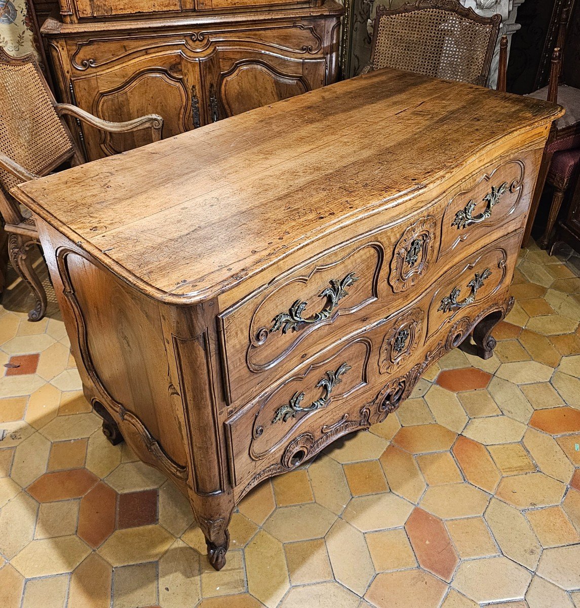 Provençal Commode Louis XV Period-photo-1