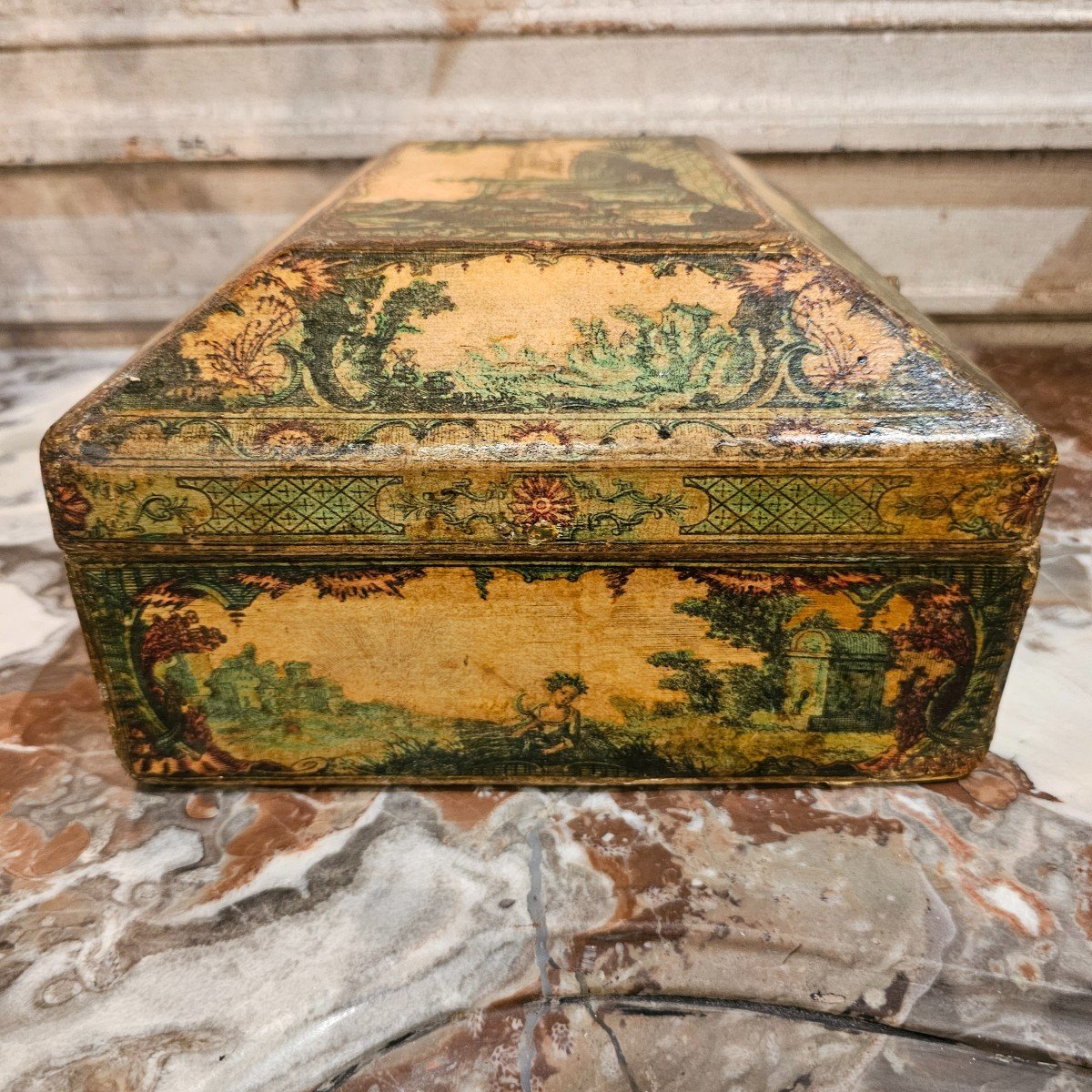 Jolie Boite à Perruque Du XVIIIème Siècle-photo-4