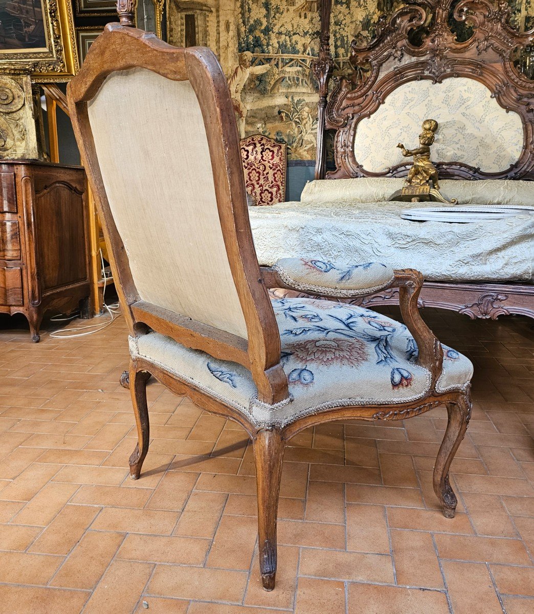 Large Louis XV Period Armchair-photo-1