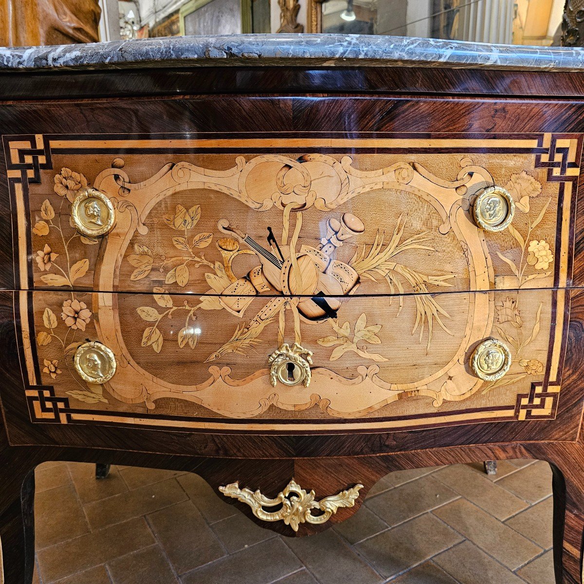 Transitional Period Jumping Chest Of Drawers-photo-3