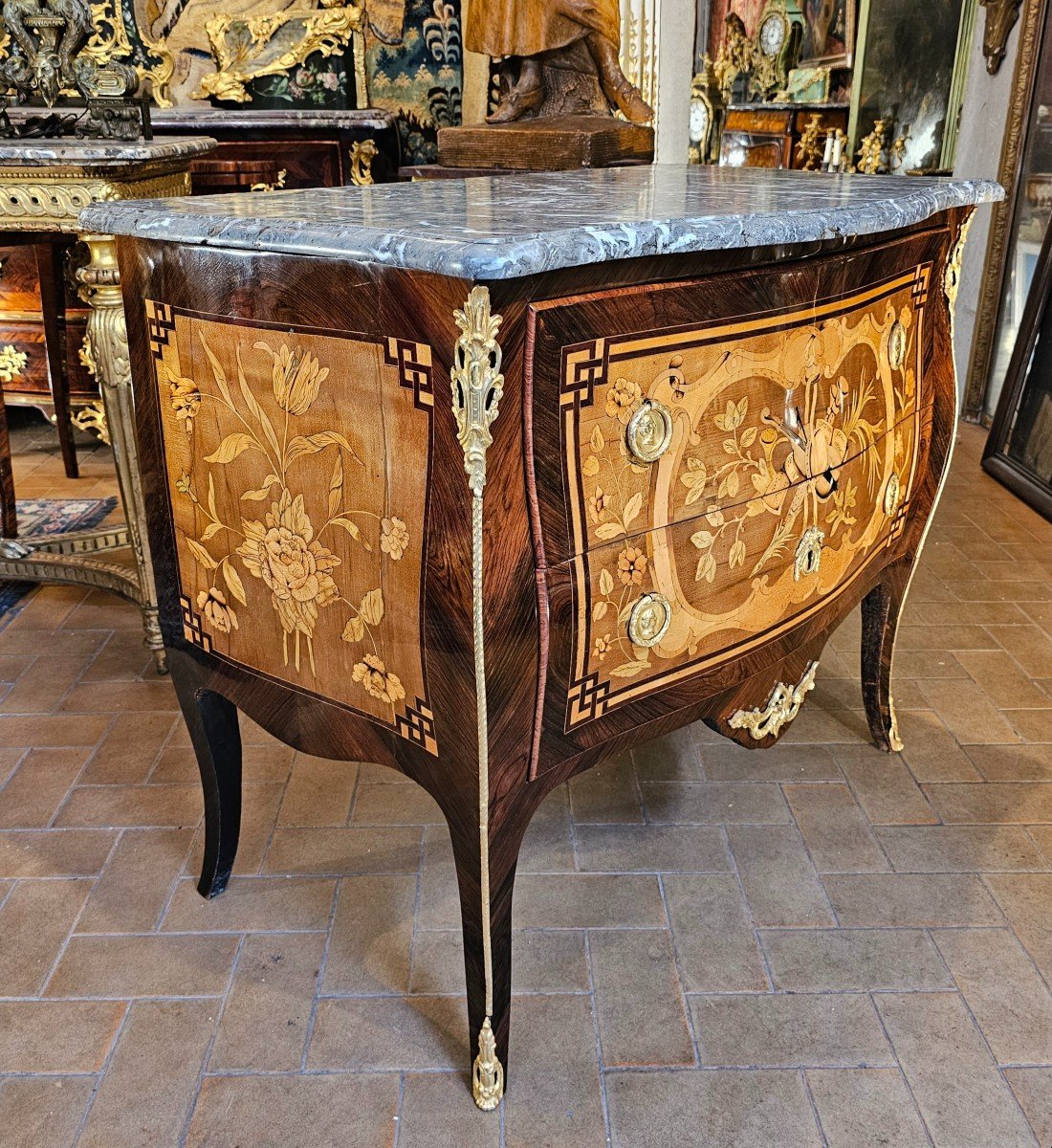 Transitional Period Jumping Chest Of Drawers