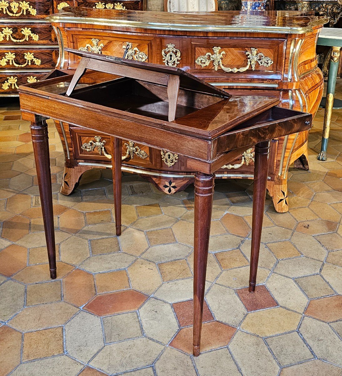 Small Louis XVI Period Travel Desk-photo-3