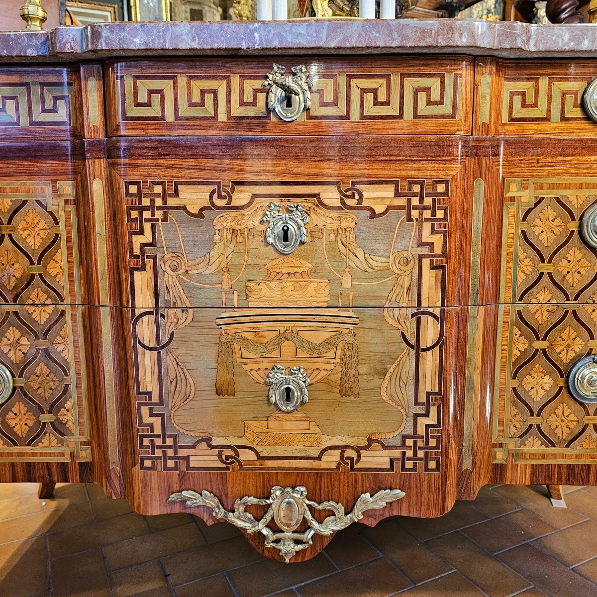 Rare Transition Period Chest Of Drawers-photo-3