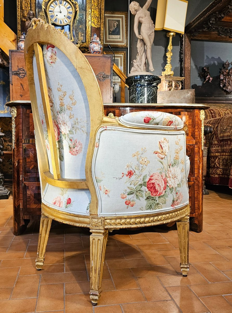 Louis XVI Gilded Wood Shepherdess-photo-1