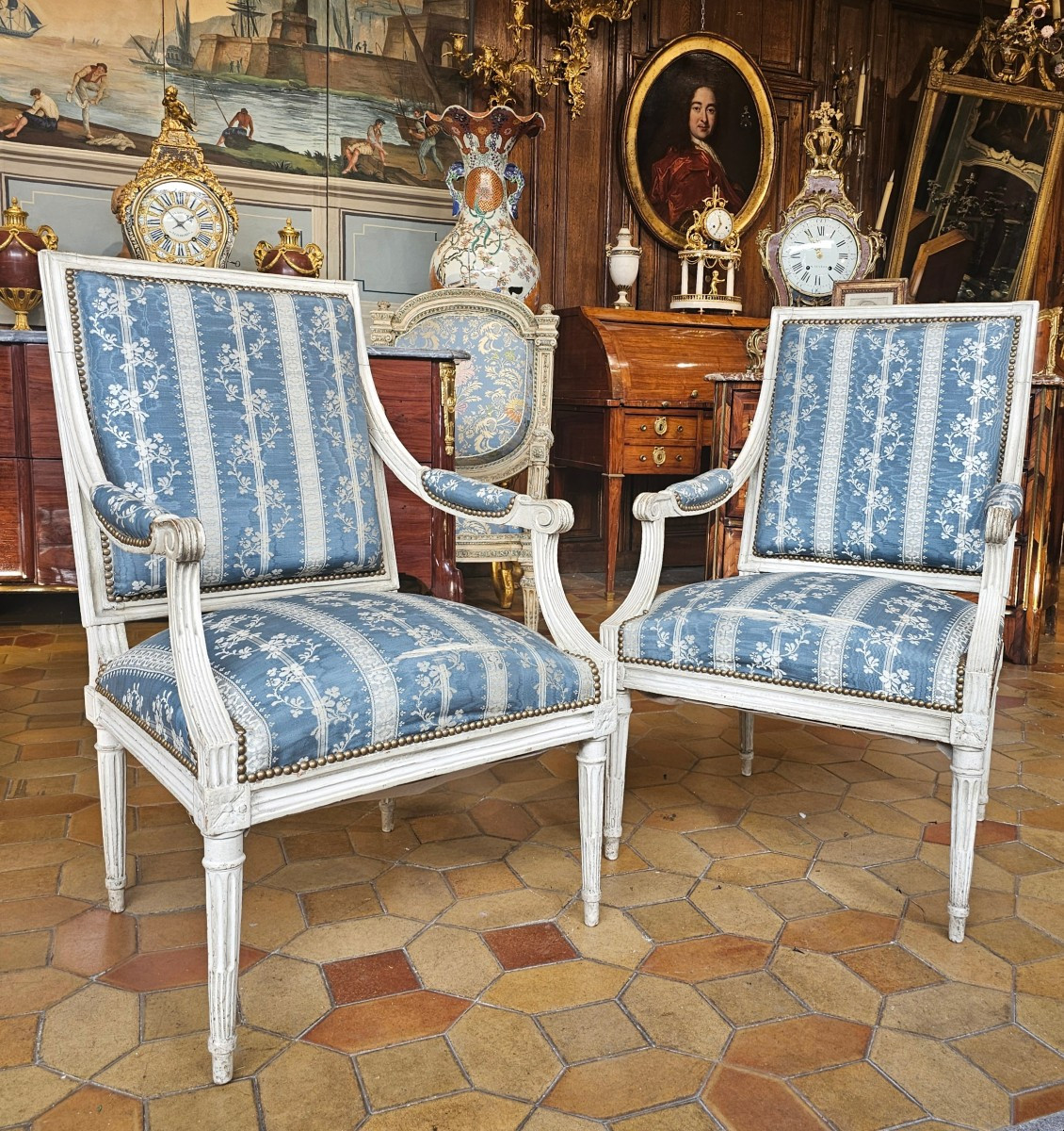 Paire de Fauteuils Epoque Louis XVI