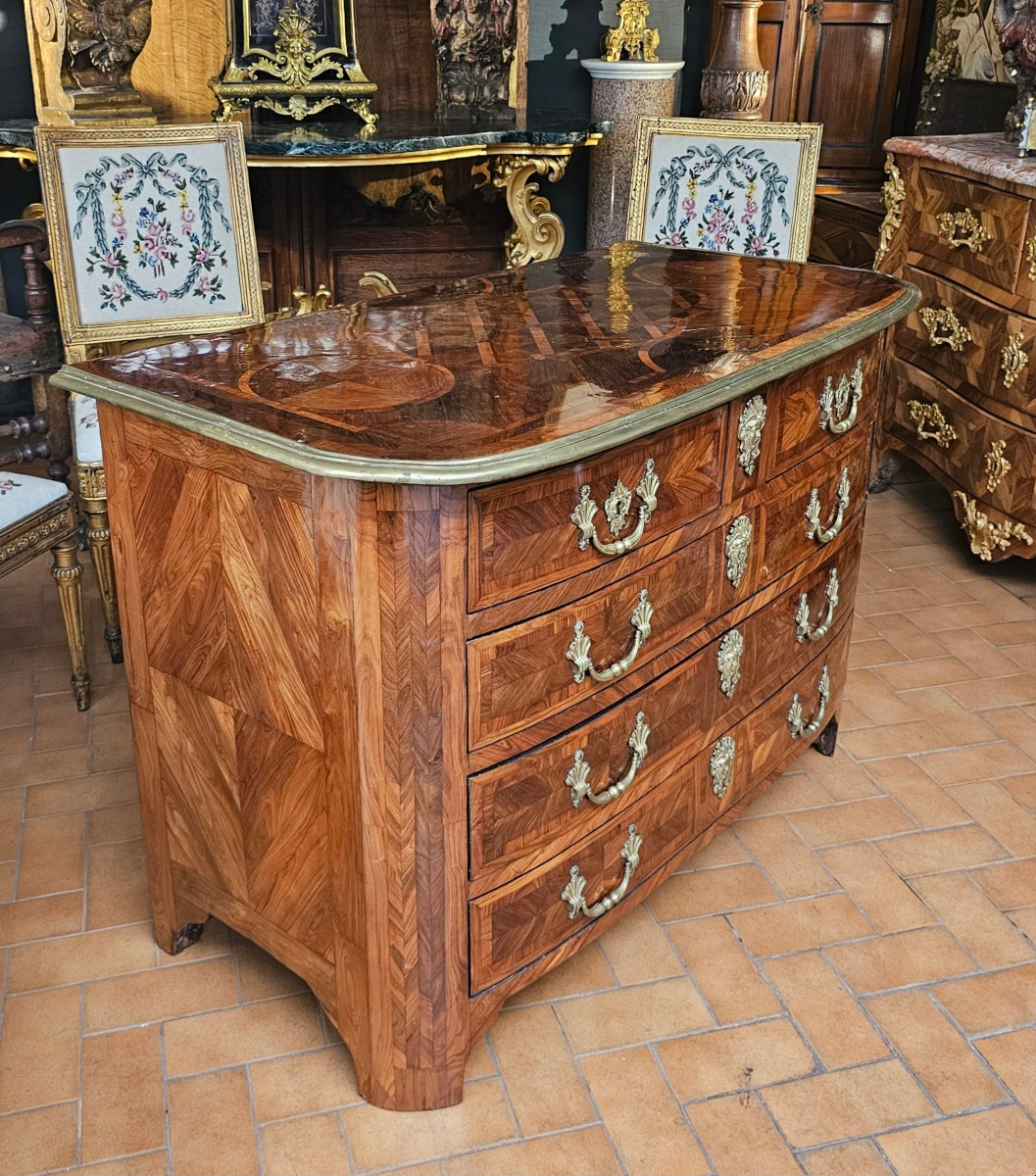 Louis XIV Period Curved Chest Of Drawers-photo-2