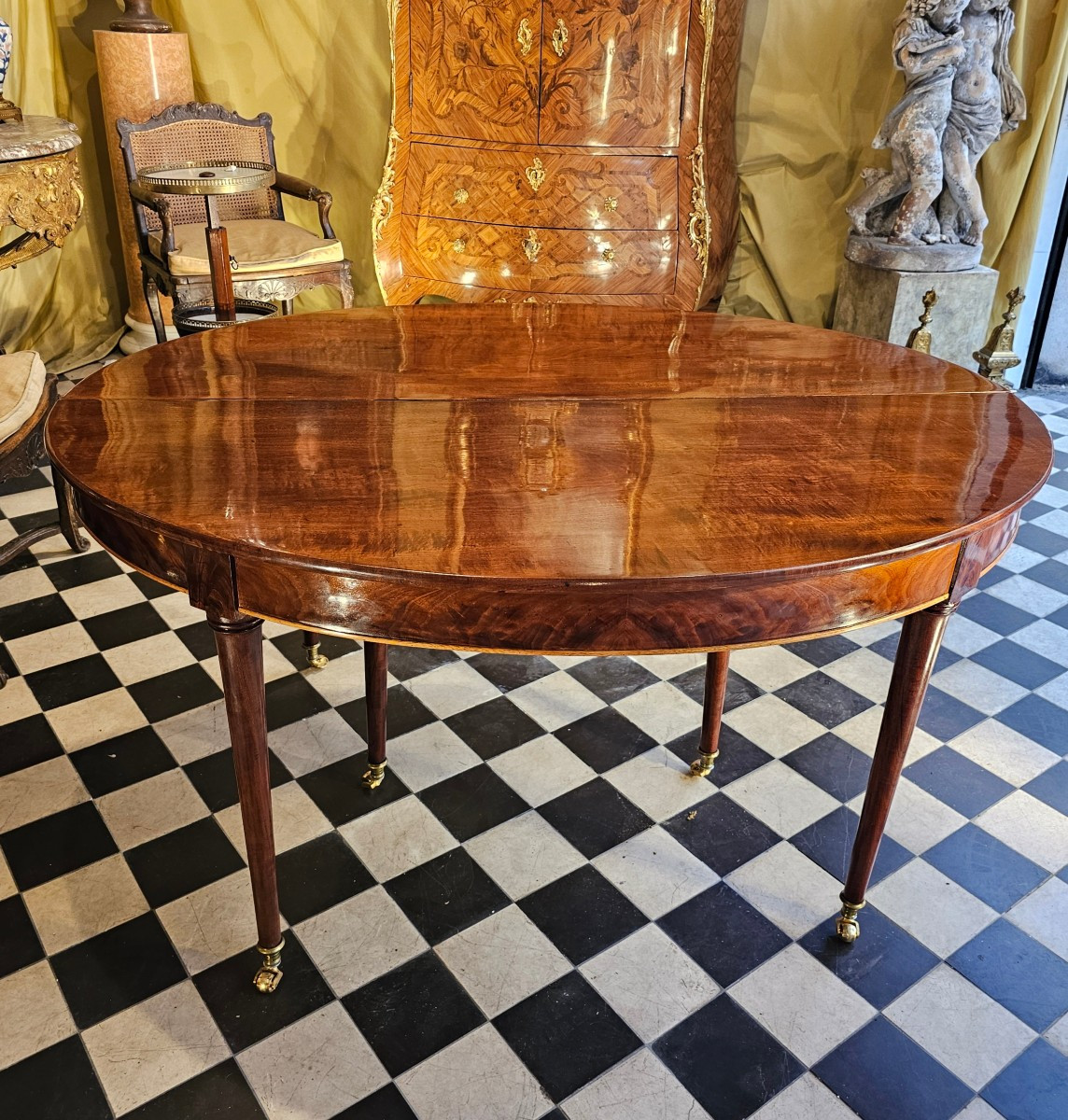 Louis XVI Period Dining Table-photo-4