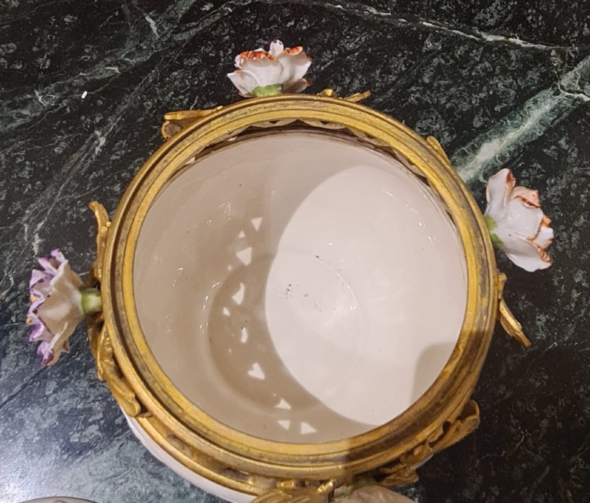 Brûle Parfum en Porcelaine de Saint Cloud Epoque XIXème Siècle-photo-2