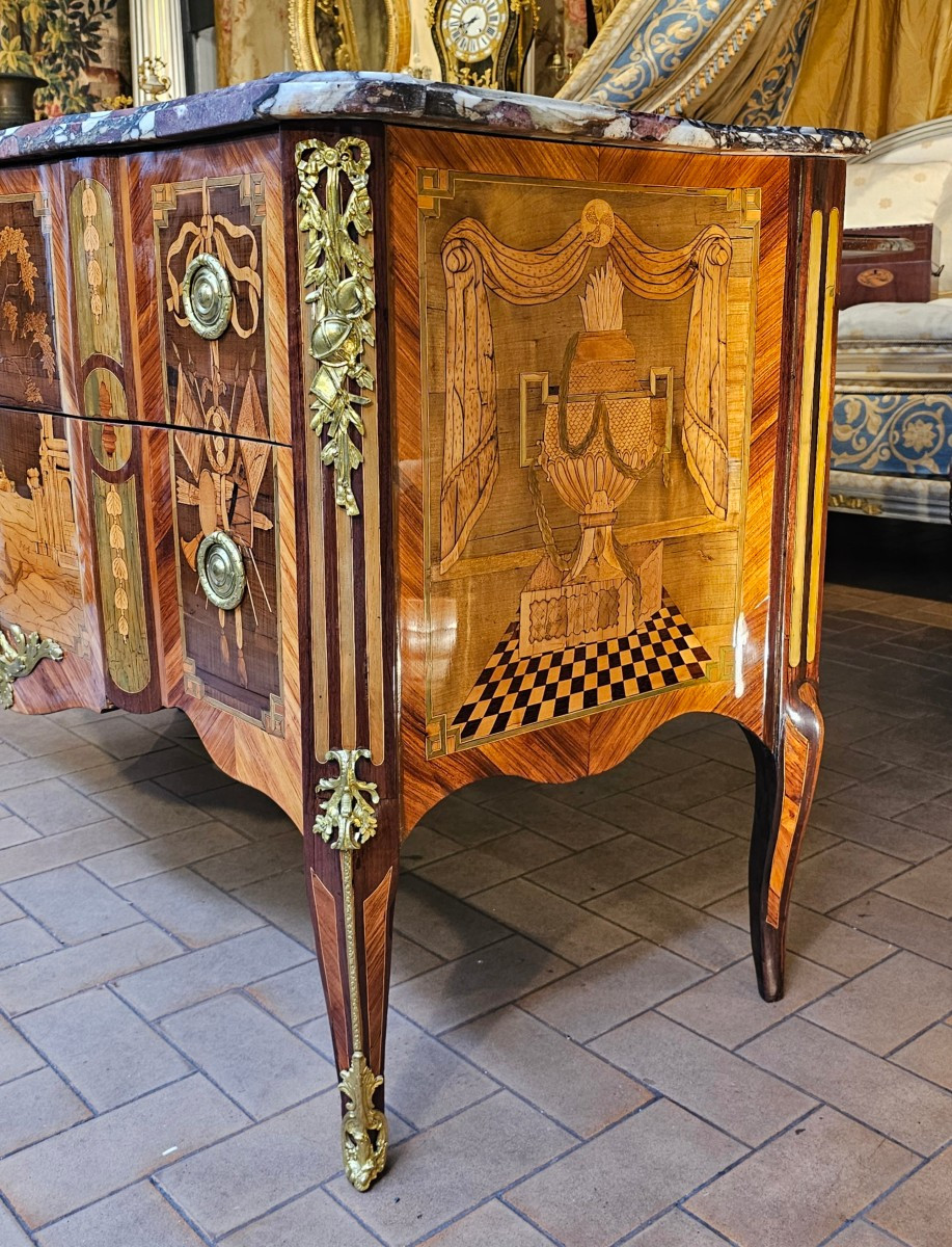 Rare Commode à Ressauts Epoque Transition-photo-2