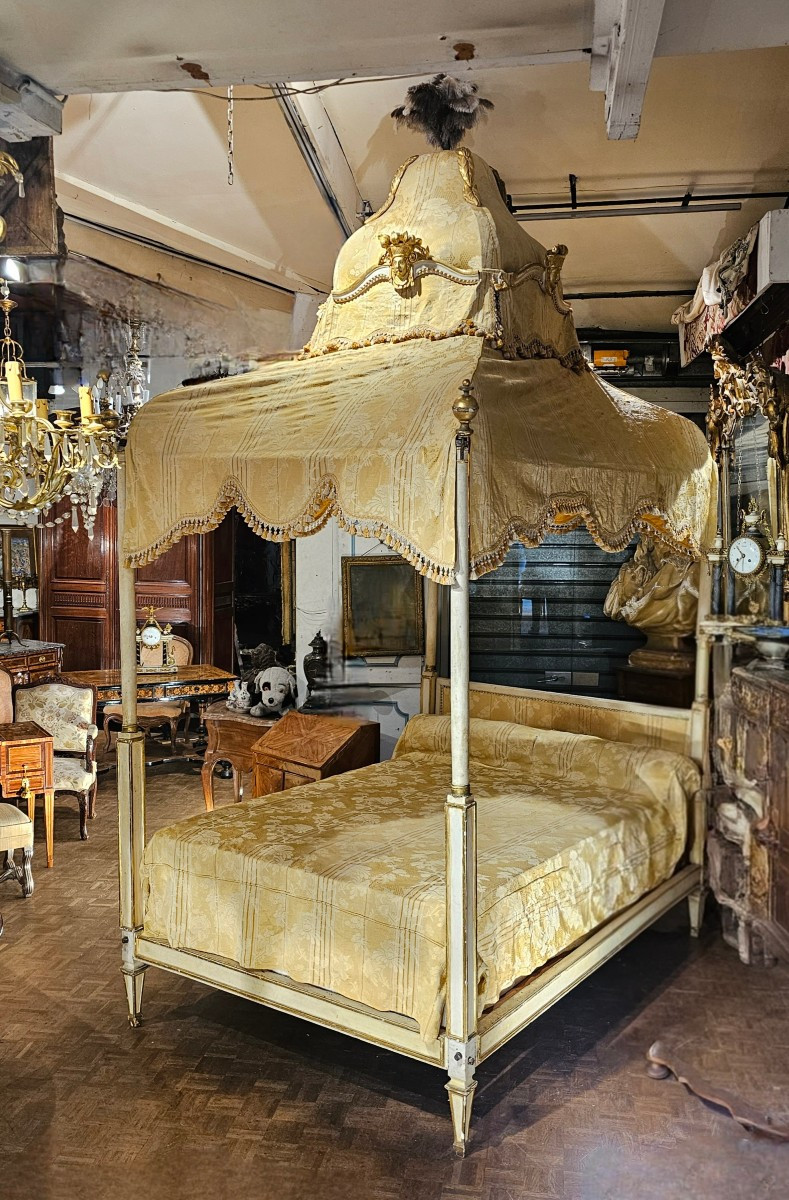 Lit à Baldaquin Epoque Directoire