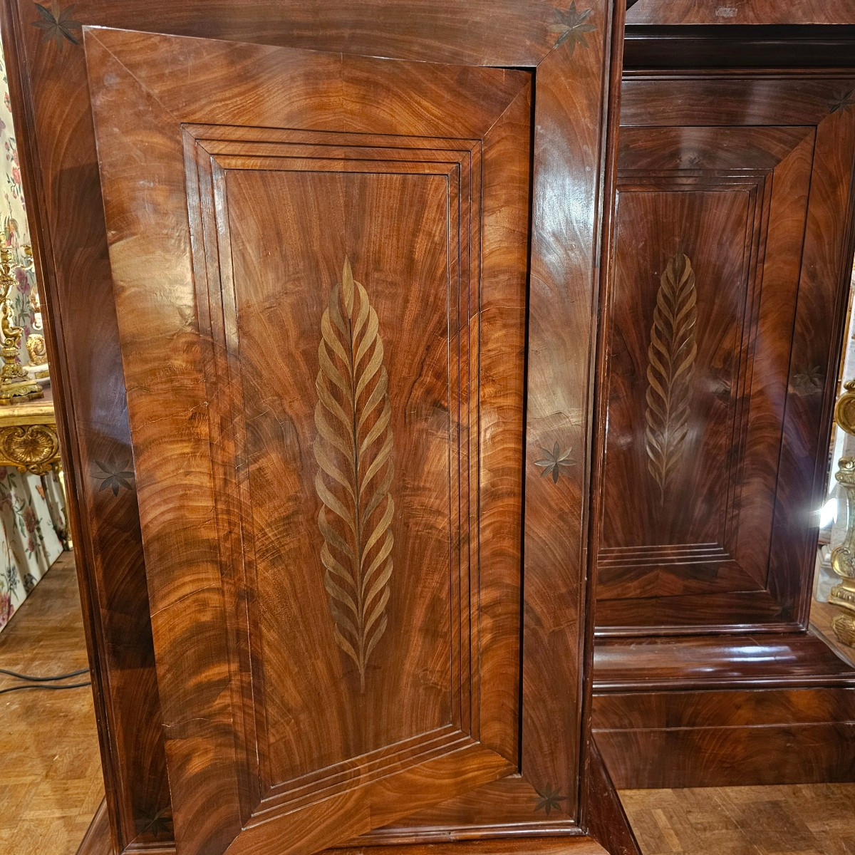 Pair Of Large Sheaths Concealing Cabinets Restoration Period-photo-1