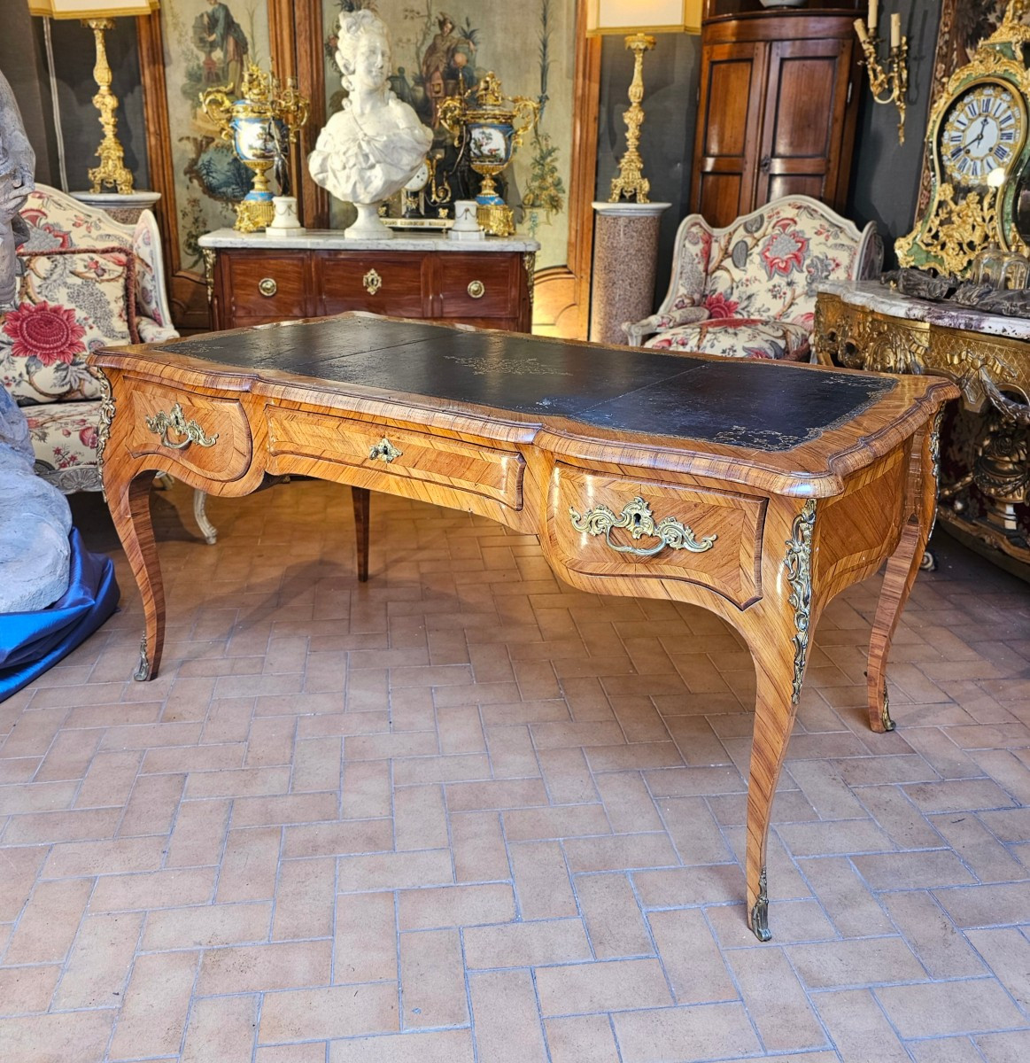 A Flat-topped Desk Louis XV Style-photo-3