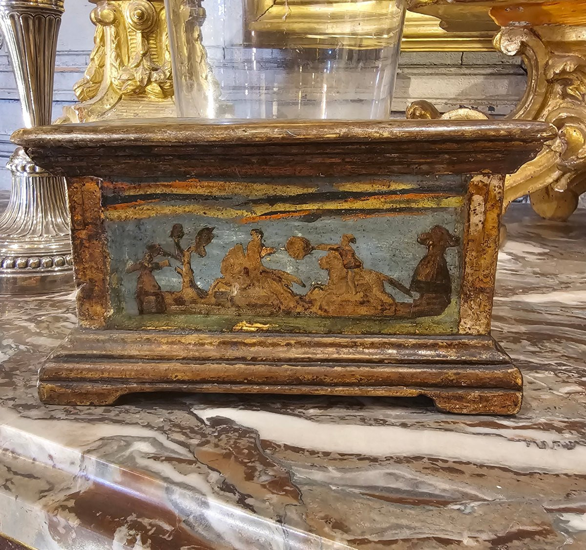 Small 18th Century Venetian Chest-photo-1