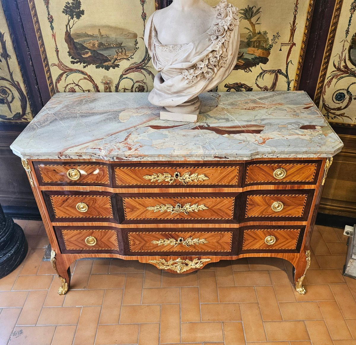 Commode à Ressaut Epoque Transition Louis XV- Louis XVI-photo-4