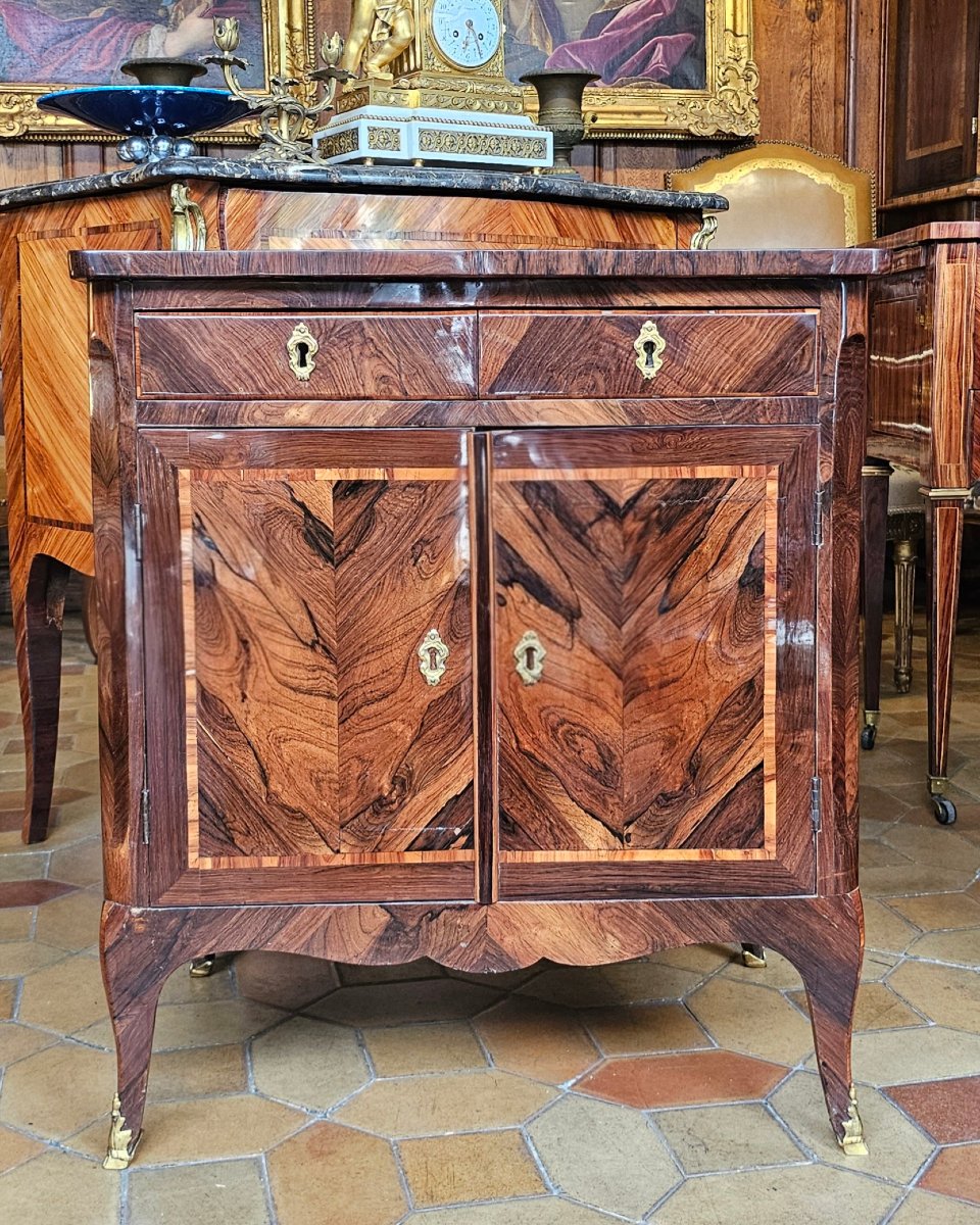 Meuble d'Entre-deux Epoque Louis XV
