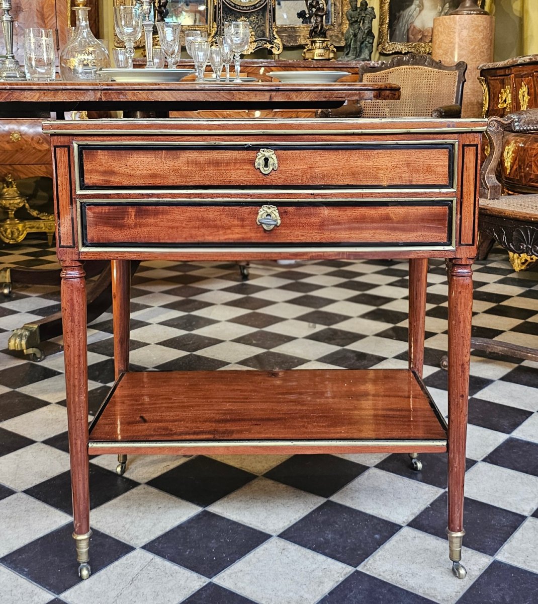 Table de Salon en Acajou Massif Epoque Louis XVI