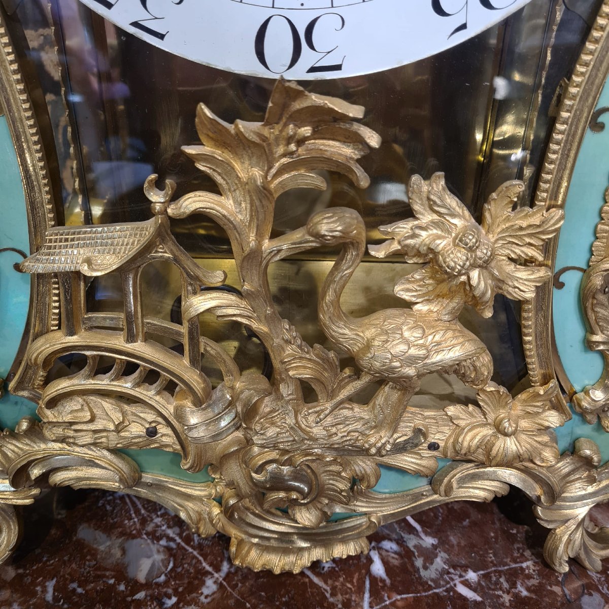 Cartel And Its Louis XV-era Console Table-photo-4