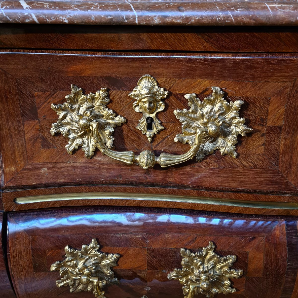 Commode de Forme Tombeau Epoque Régence-photo-3