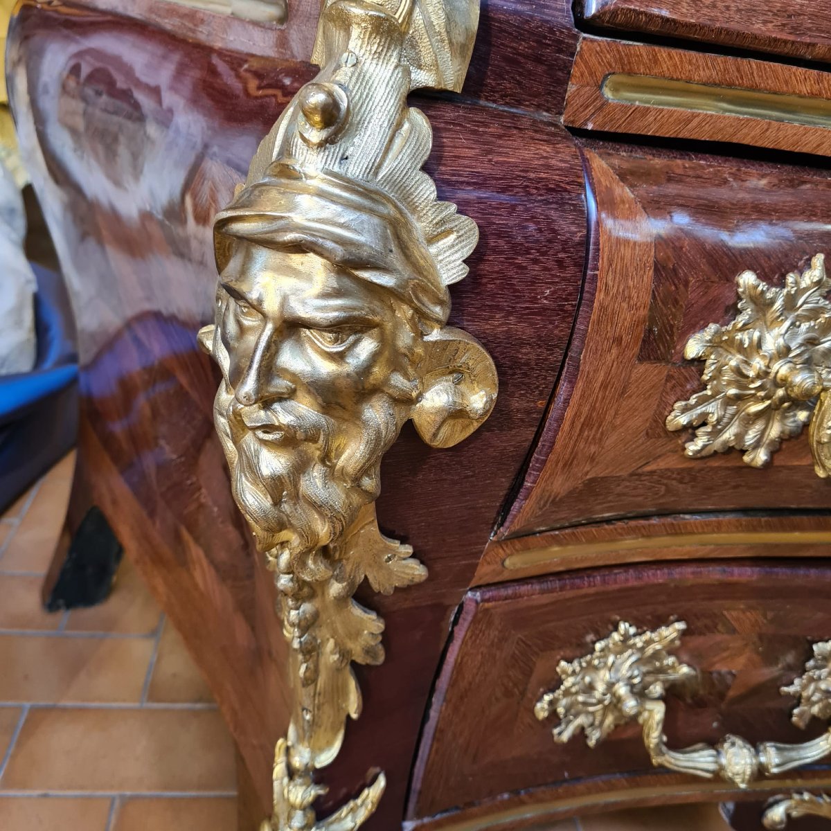 Commode de Forme Tombeau Epoque Régence-photo-4